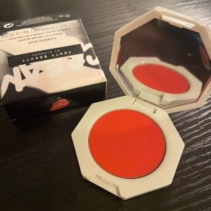 Fenty Beauty Cheeks Out Freestyle Cream Blush